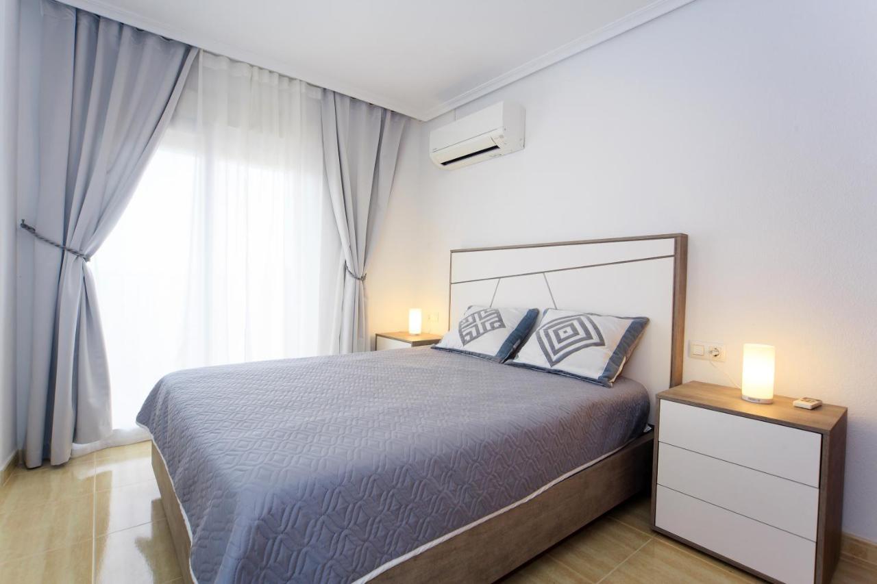 Two Bedroom Apartment La Manga מראה חיצוני תמונה